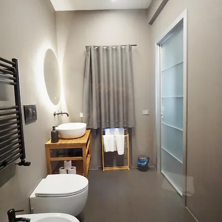 N 5 Bed and Breakfast Πομπηία